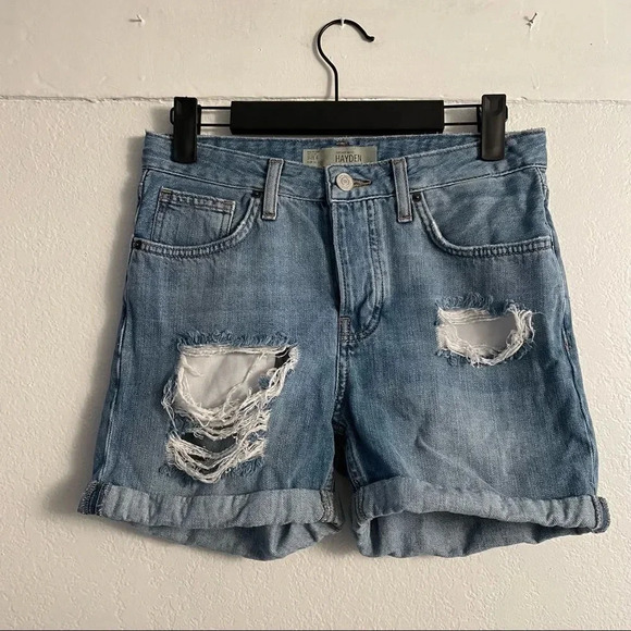 Topshop Moto Hayden Ripped shorts - Picture 11 of 13